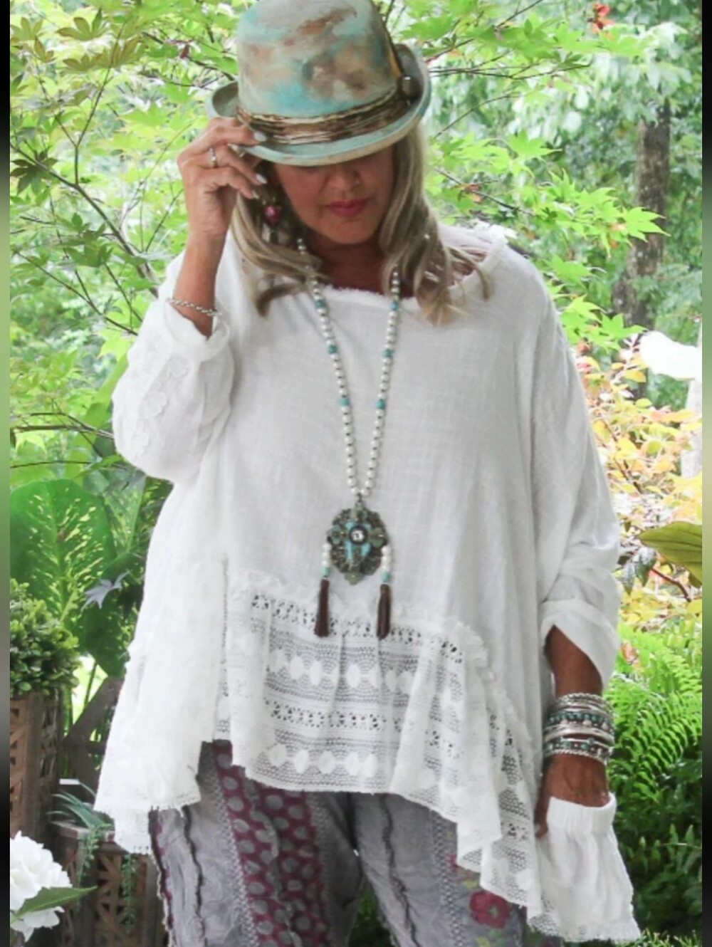 #1889 Jaded Gypsy Meadow Wind Top - Parchment
